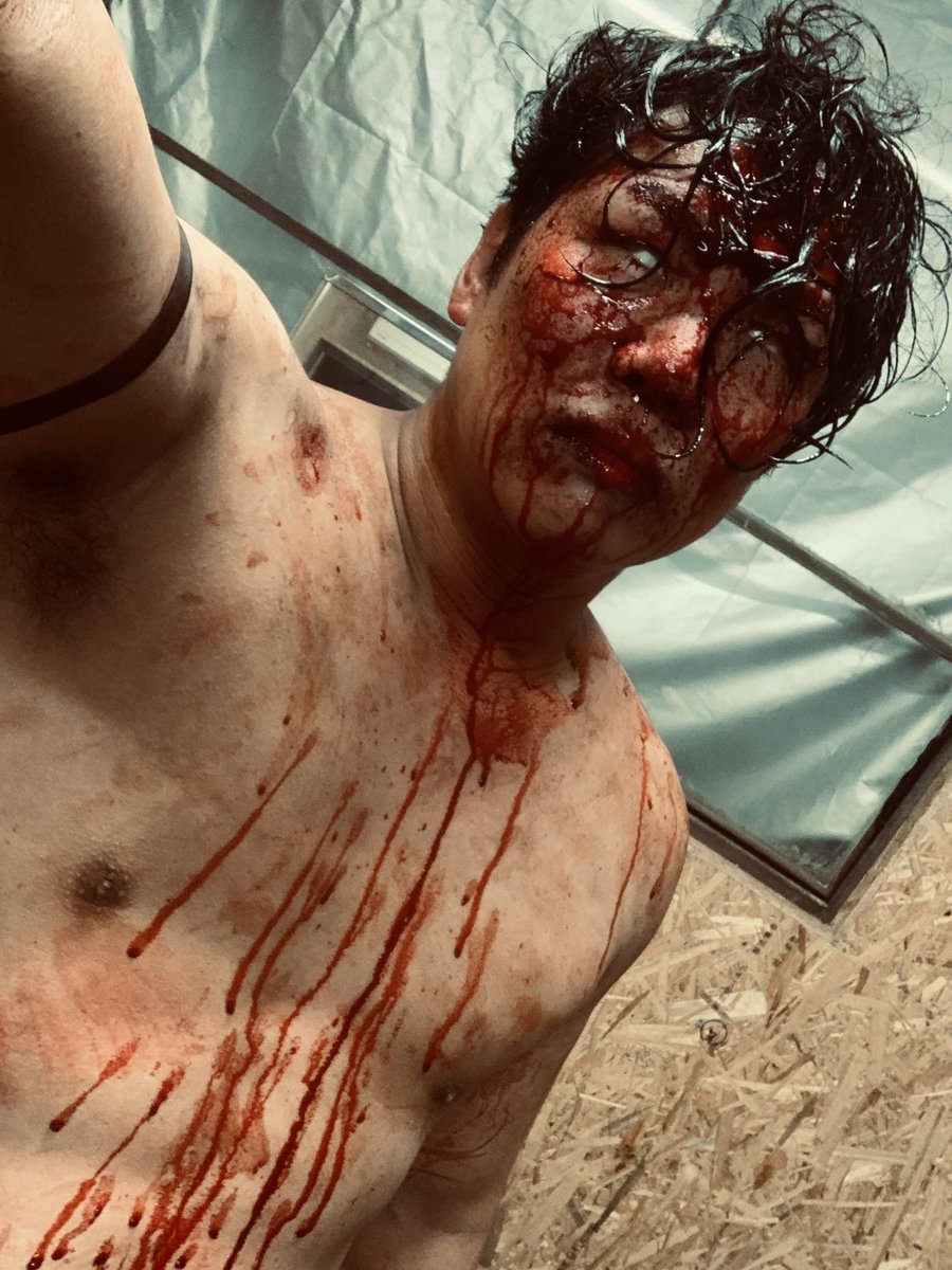 本日勤労感謝の日、頭痛すぎ、勘弁してくれ。 #XGF