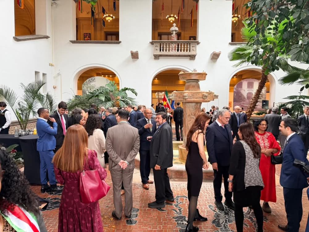 Ministry of Foreign Affairs Suriname tweet media