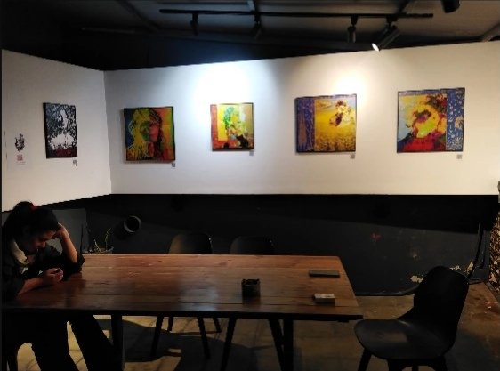 Sabasart1's tweet image. Excited to finally see my paintings on display at my very first physical exhibition! 🖼️💛
#MyFirstExhibition
#ContemporaryArt
#VisualArt
#ArtLife
#Artwork