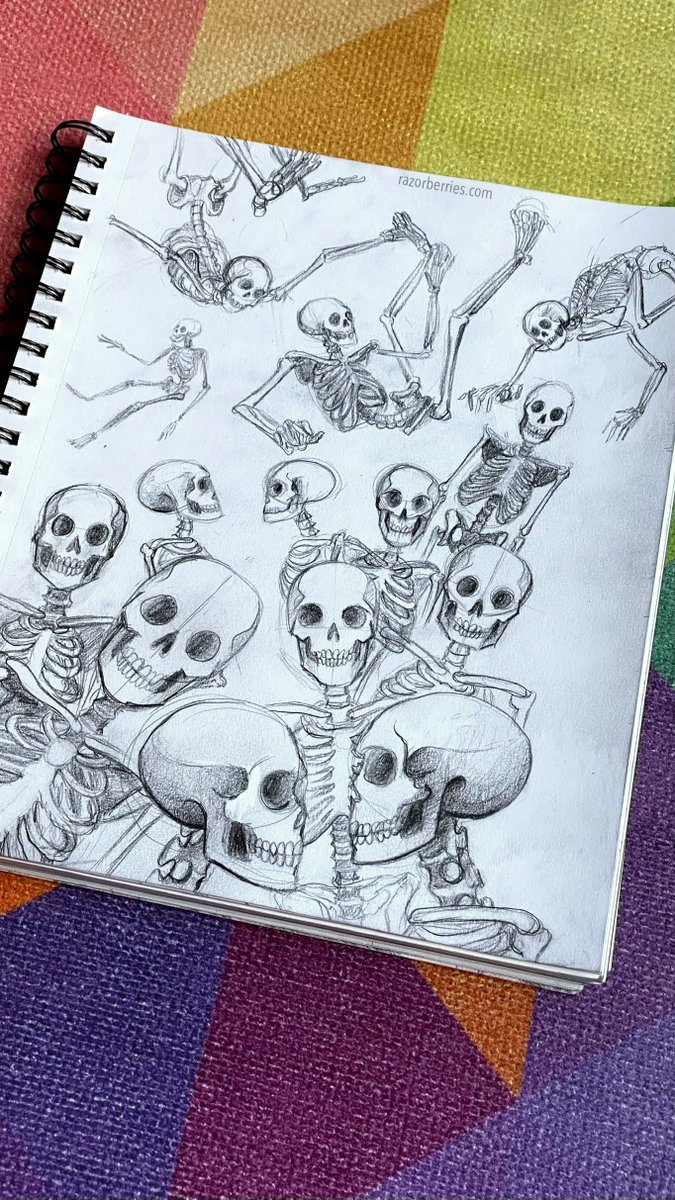 razorberries's tweet image. A page of whimsical skeleton pencil sketches in my sketchbook from February 2021
#sketches #sketchbook #art