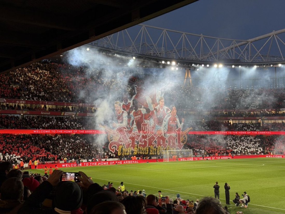 PurelyFootball's tweet image. 🔴 Rate Arsenal’s tifo…

Is it a hit or a miss?🤔