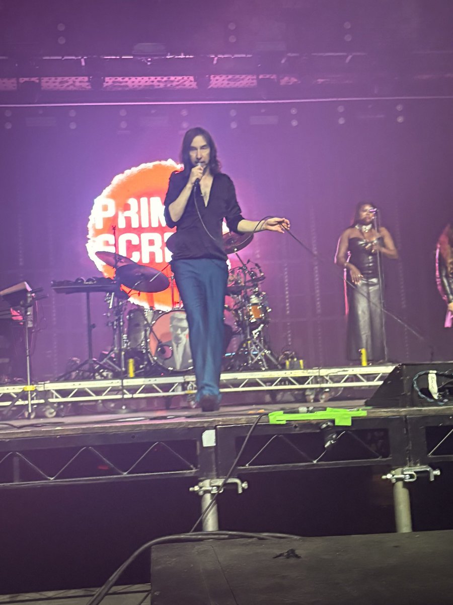 chelljeboom's tweet image. @ScreamOfficial 

An amazing night ❤️ and a wonderful tribute to Mani #warehouseproject #primalscream