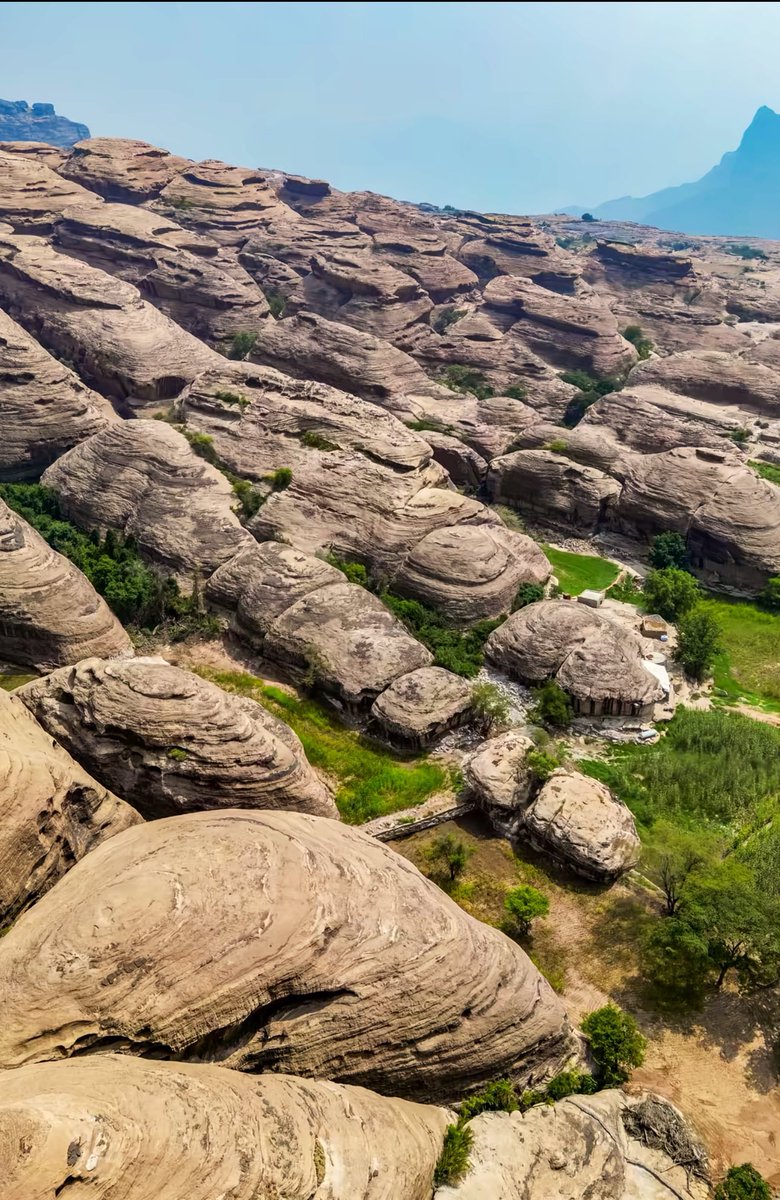 جبال القهر "المملكة العربية السعودية"
سبحان الخالق العظيم ❤️