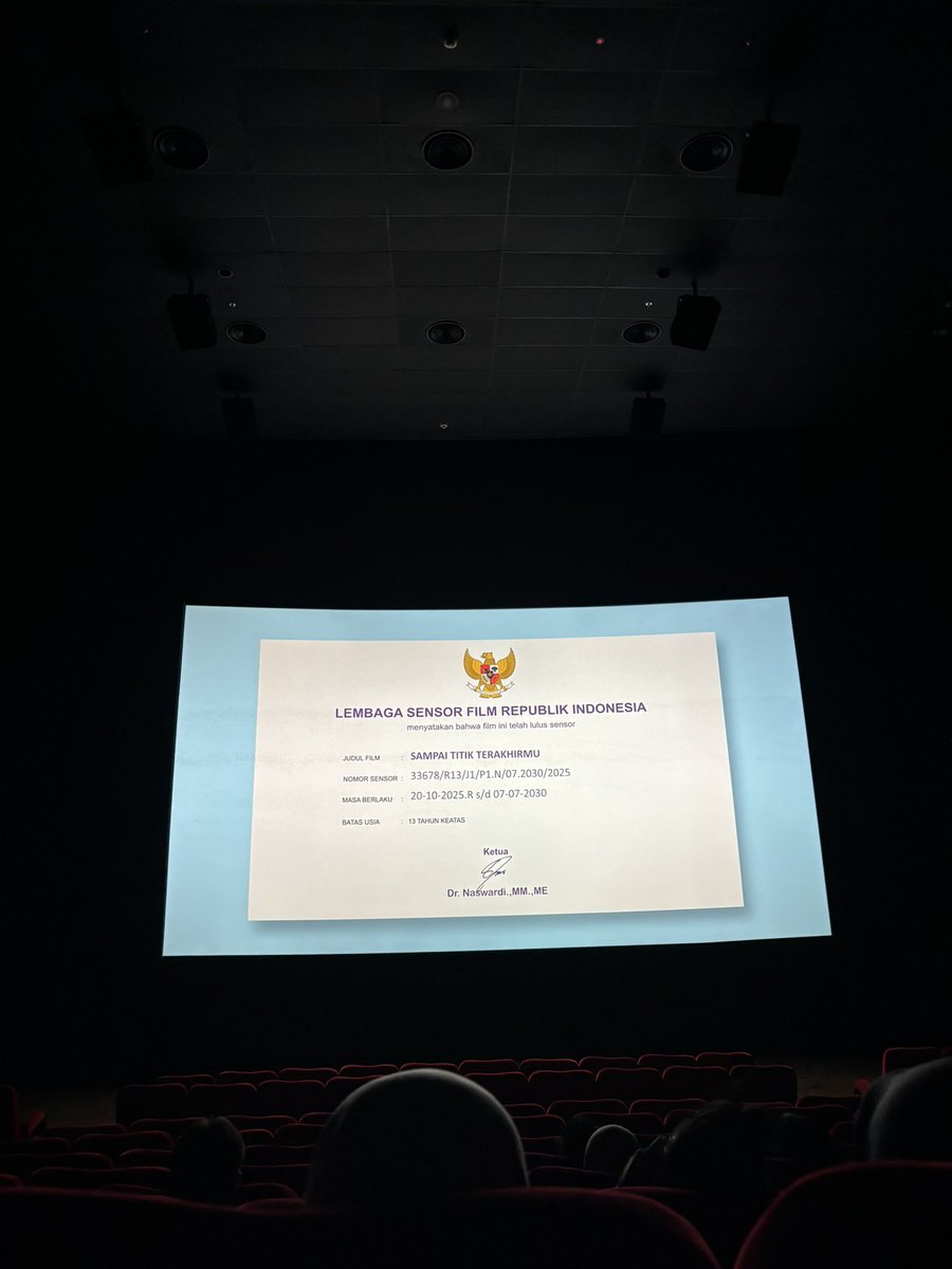 variomatic_'s tweet image. shibal bikin nangis cok