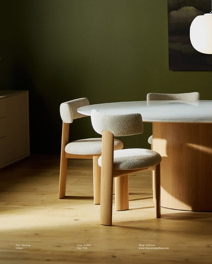 jzaddii's tweet image. All my rich people tap in! 
𝐓𝐡𝐞 𝐂𝐨𝐧𝐫𝐚𝐧 𝐒𝐡𝐨𝐩 
Orbit Dining Table Oak &amp;amp; White Marble

𝐏𝐫𝐨𝐝𝐮𝐜𝐭 𝐋𝐢𝐧𝐤→ collabs.shop/ongjg4
10% OFF CODE:  JOEY 

Only 2 Left In Stock! HURRY! 
#furniture #diningtable #christmasdinner 
 #kitchendecor #christmas #dining