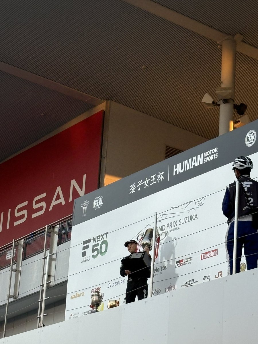 HK_motorsport's tweet image. 人生一長い31周
微力ながらデータエンジニアをやらせて頂いた1年間、最後は最高の形になってよかった！