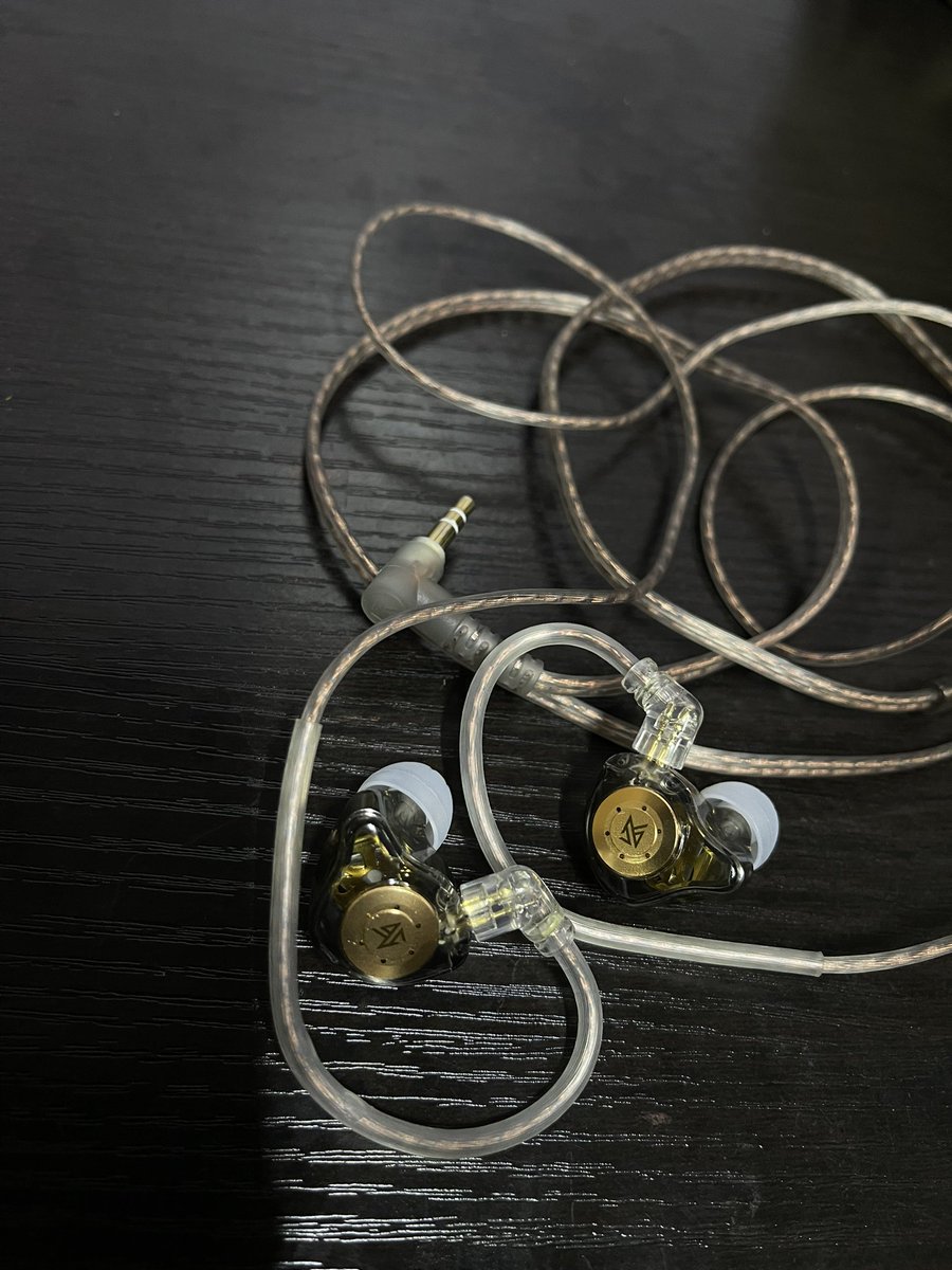 ___ogeh's tweet image. I love taking pictures🥰