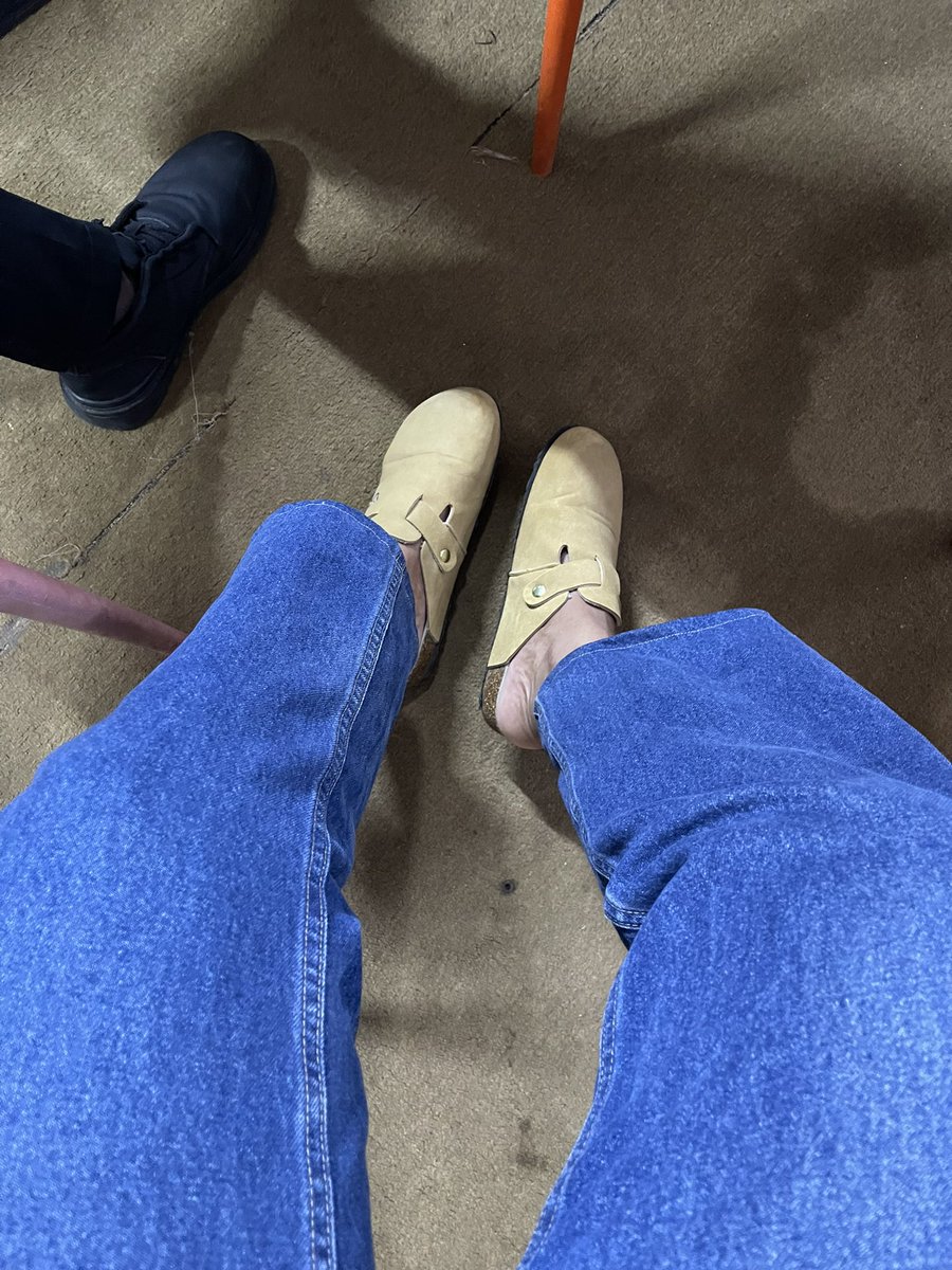 ___ogeh's tweet image. I love taking pictures🥰