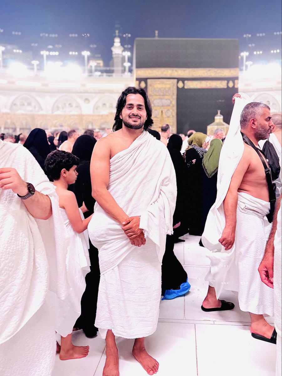 yasirsultan85's tweet photo. لَبَّيْكَ اللُّهُمَّ لَبَيْكَ، لَبَّيْكَ لَا شَرِيكَ لَكَ لَبَّيْكَ إِنَّ الْحَمْدَ وَالنَّعْمَةَ لَكَ وَالْمُلْكَ لَا شَرِيكَ لَكَ https://t.co/FAbwPUN8N7