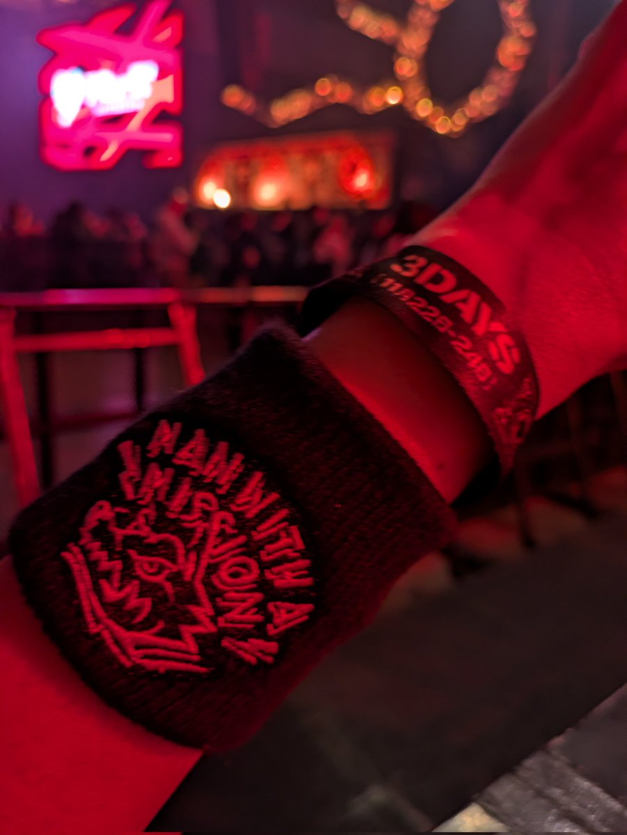 doripyon316's tweet image. 尽未来祭2日目終了👍
物販には行かず、ベストポジションをキープ😁
🐺🎤🎸🥁楽しかった〜🥰

#尽未来祭
#manwithamission