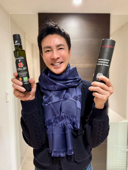 郷ひろみさん古希の誕生日プレゼント話。 ケンティー「70歳テーマ