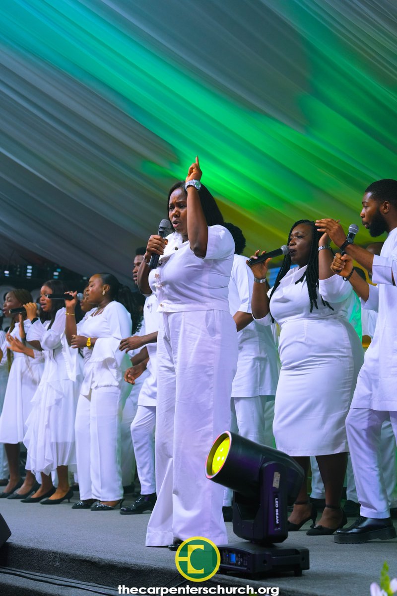 TCCPH's tweet photo. 🎶Leading onward
Moving forward
Taking upward
Your Word
Your Word is everything I need
#CelebratingAChampionOfFaithPastorNkechiEne #HomeGoingService #TheYearOfExceedinglyMuchMore #ChurchWithoutBorders #TCCPH #PastorKech https://t.co/hVyzolc00s