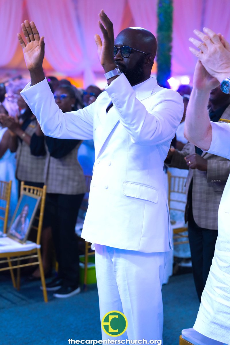 TCCPH's tweet photo. 🎶Leading onward
Moving forward
Taking upward
Your Word
Your Word is everything I need
#CelebratingAChampionOfFaithPastorNkechiEne #HomeGoingService #TheYearOfExceedinglyMuchMore #ChurchWithoutBorders #TCCPH #PastorKech https://t.co/hVyzolc00s