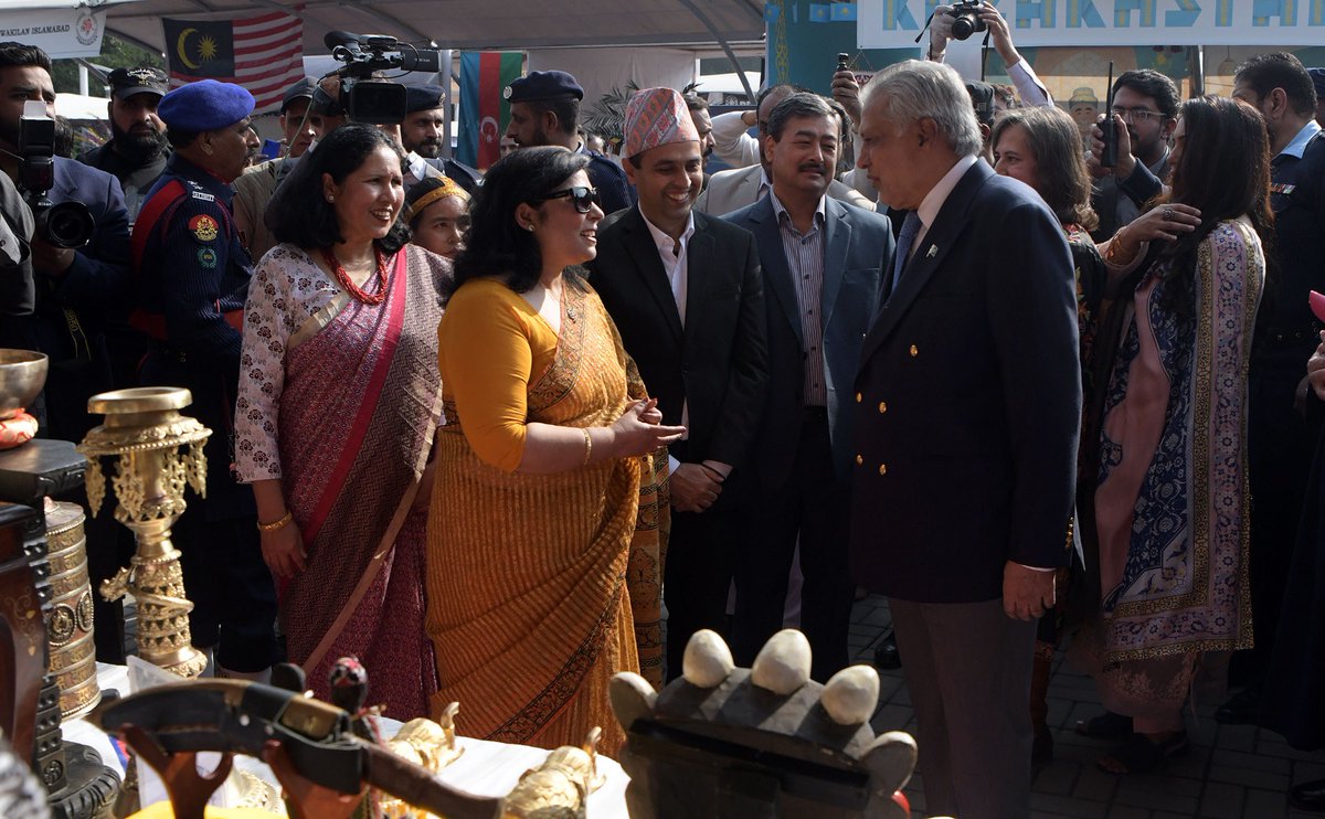NepEmbIsb's tweet image. Showcasing Nepali artifacts and delicious dishes at the PFWOA Annual Charity Bazaar!
Happy to join fellow diplomatic missions &amp;amp; local participants for this lively event organized by the Pakistan Foreign Office Women's Association (PFWOA). 🇳🇵🇵🇰