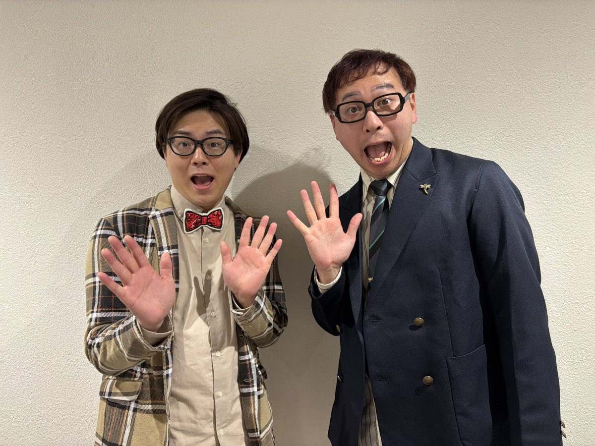 koumoto1101's tweet photo. 本日は、『東高円寺にぎわいナイト』出演🎤

お越し頂いたお客様にはグローバルに感謝いたします！
どうもありがとうございました！

MC清水狸様、神崎乱世様、たんぽぽ🍶様のとびっきりの笑顔
コンビ→トリオを経て再コンビのえんどれす
アウトレイジを見過ぎたとんたくと

をキャッチしました！ https://t.co/hAyXWTpkVQ