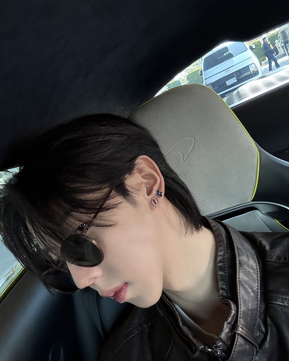 sgsupatt2's tweet image. เบาะนั่งได้ 2 ที่นะครับ