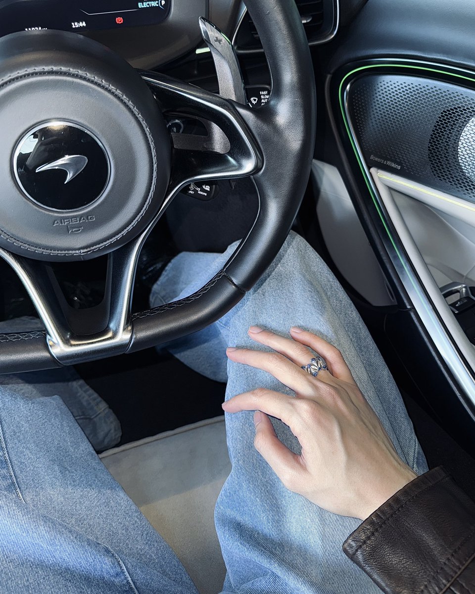 sgsupatt2's tweet image. เบาะนั่งได้ 2 ที่นะครับ