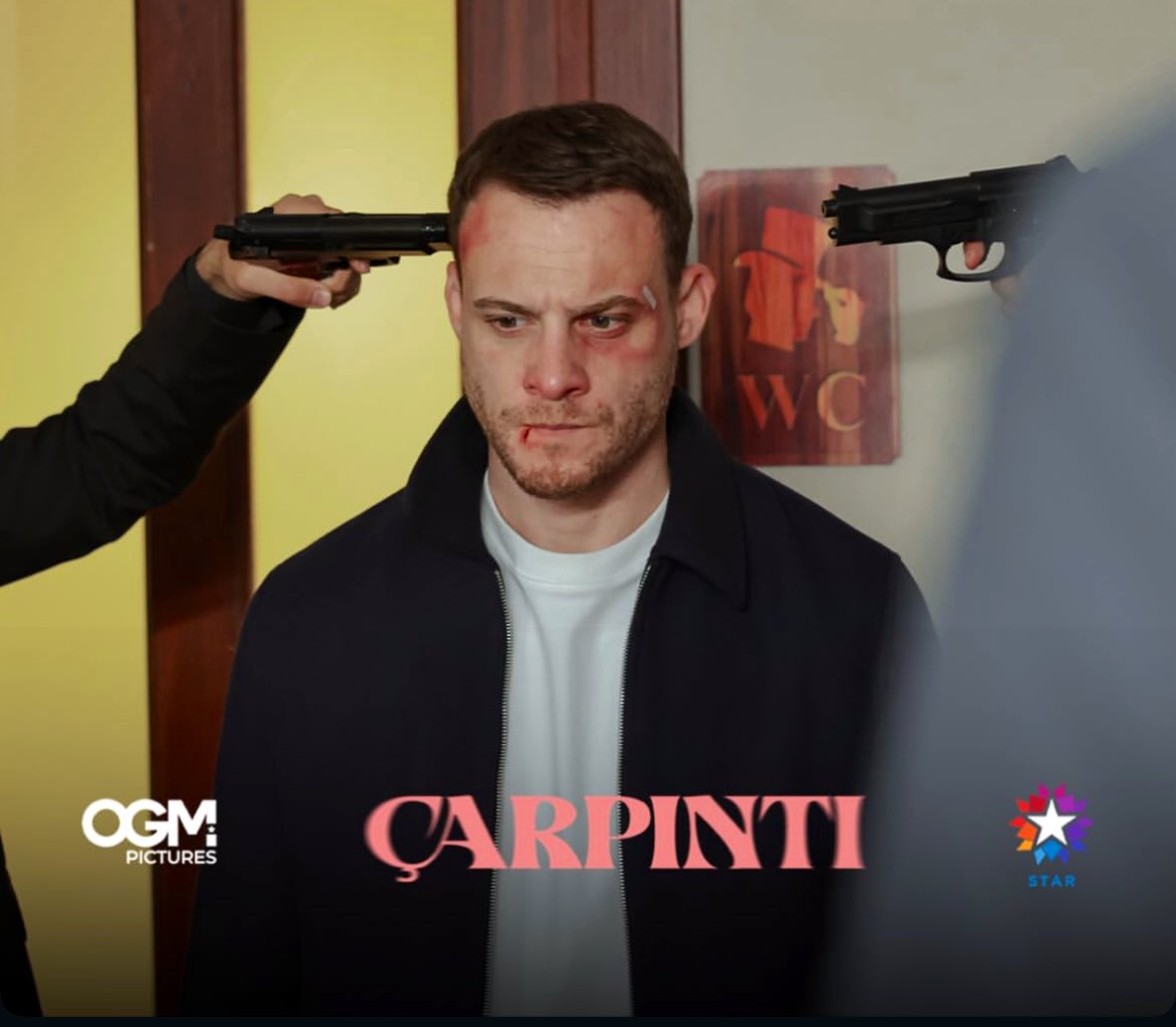 Omg… Aras ! 😮😭

#KeremBürsin 
#Çarpıntı 💓