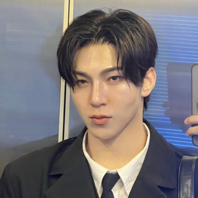 Shanerler's tweet photo. #NewProfilePic https://t.co/7EipeMiswu