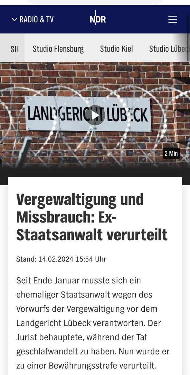 who_cares_2021's tweet image. Stell dir vor, du bist Mutter und wachst in der Nacht vom 30. auf den 31. März 2019 auf, weil dein achtjähriger Sohn schreit.  
Du gehst ins Kinderzimmer, dein Mann, Philipp M., steht neben dem Bett des Jungen.  
Am nächsten Morgen fragt dein Sohn: „Warum hat Papa mir wehgetan?“…
