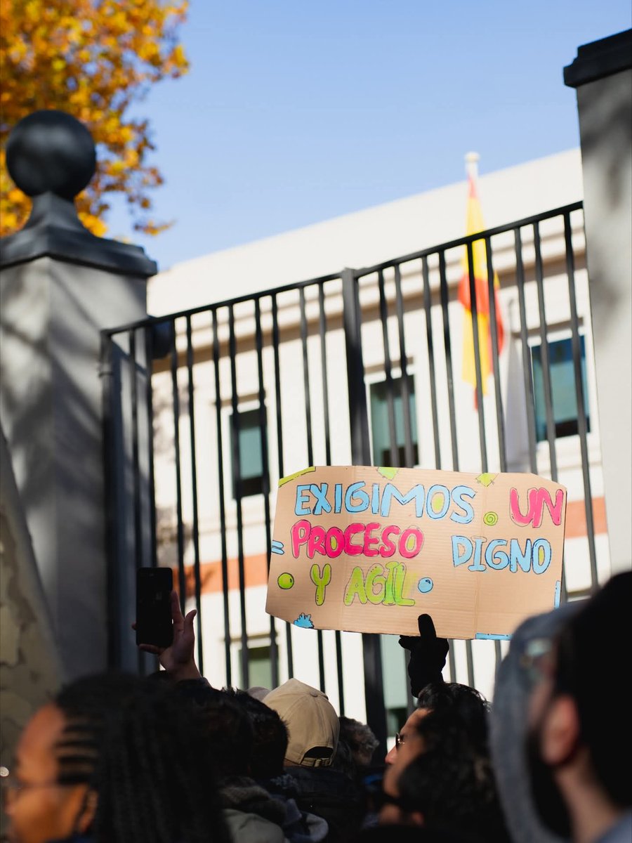 Lo comenzado ayer por <a href="/pauextranjeria/">Pau Ventura Alvarez</a> en Madrid, trasciende esperanzas.

Gracias por darle VOZ a los sin VOZ....

"Hoy hemos hecho historia, hoy hemos empezado un gran movimiento! Muchísimas gracias a todos y todas por venir! Esto es solo el comienzo ♥️"

facebook.com/share/17uqfySE…