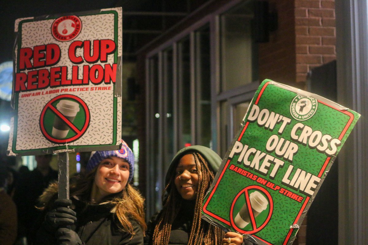 Say good morning to striking baristas in Buffalo, NY! 11 days into our national ULP strike and we're only getting louder 💪

RT if you stand with baristas and won't buy Starbucks while workers are on ULP strike! #NoContractNoCoffee