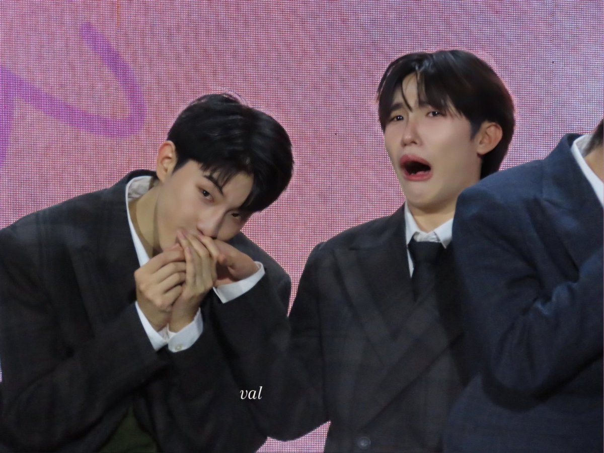 bennetmonnet's tweet image. AJARAN SIAPA SIH ITU KEN 😏😏😏😏

KENPAULxVIETNAM
#BoysInLoveSeriesxVIETNAM
#tananloh_ #kenji_kanthee 
#KenPaul