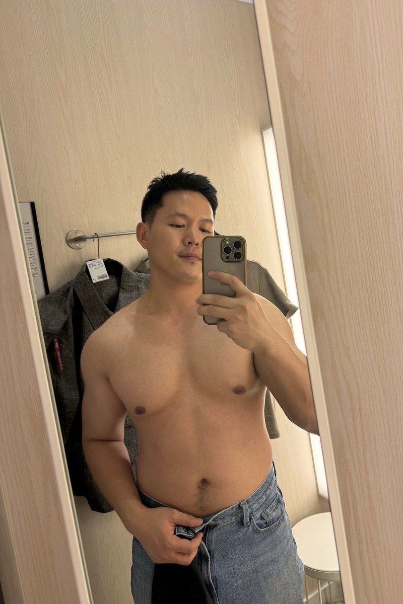 borrbigg's tweet image. ลองชุด