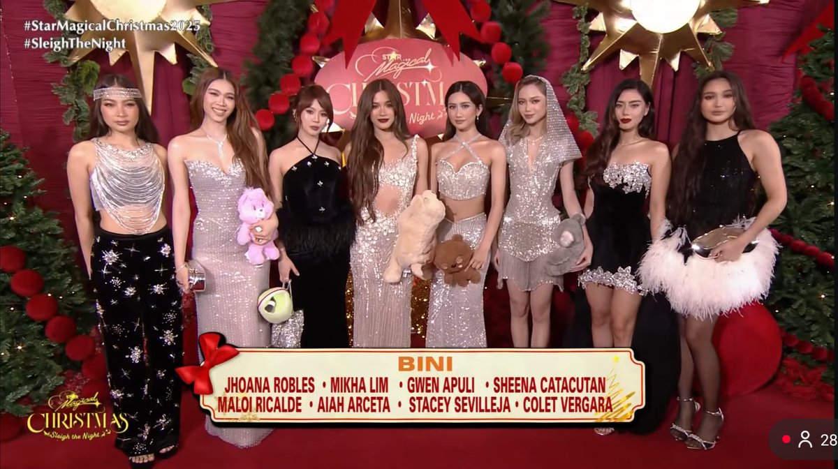 Putting aiah at the center like the FOTG that she is 😆 yup yup yup