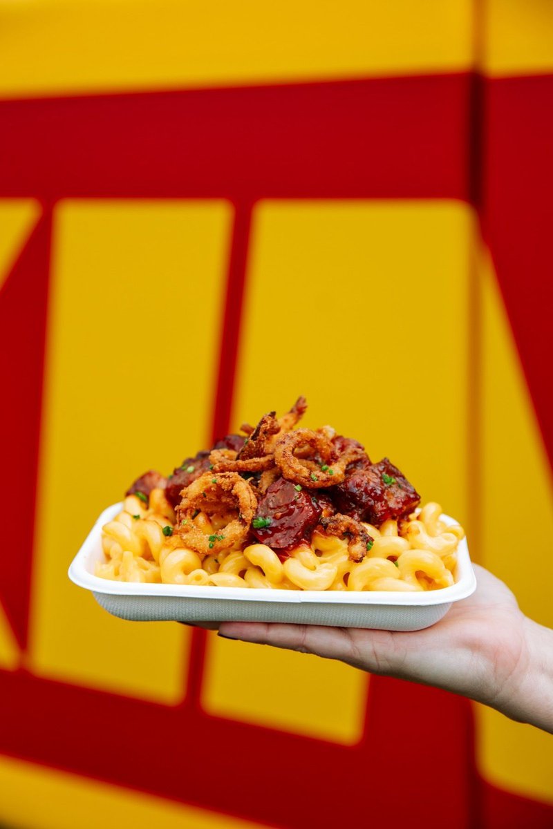 Brisket + mac = the duo that always scores 🙌 Dig into those burnt ends, onion tanglers and creamy cavatappi in sections 103, 117, 312, 321, 335 and 345!