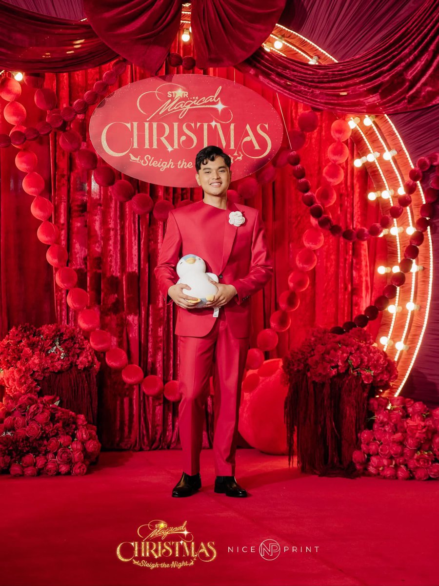 JPexclusive24's tweet photo. Sleigh the night ❤️ https://t.co/1id5pMCNgP