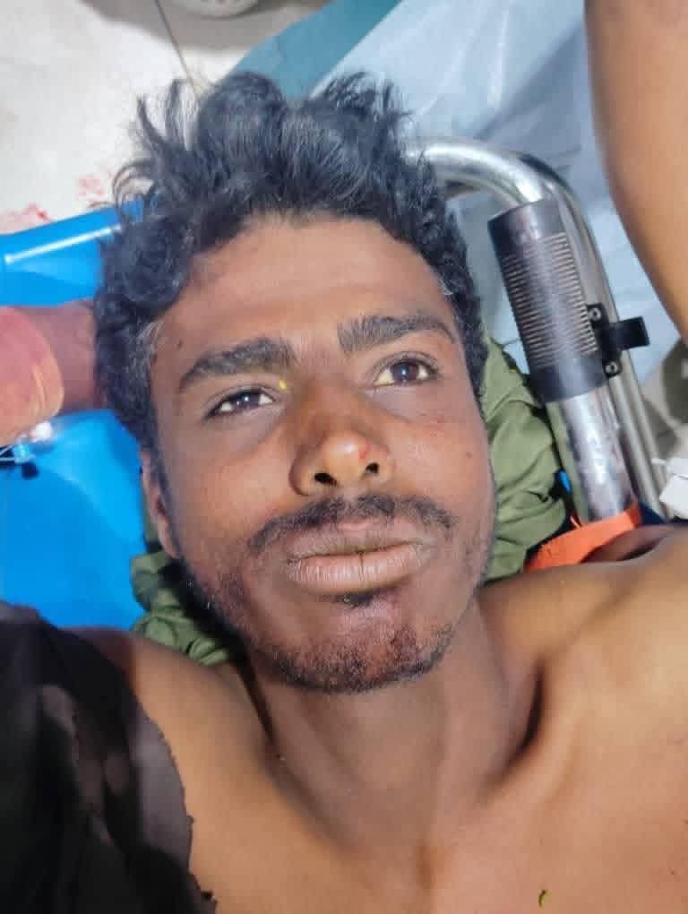 انا لله وانا اليه راجعون 
ضحيه شركة حميدتي الأمنية بحضرموت 
فرع السودان بقيادة المرتزق صالح بن الشيخ أبوبكر  (( حميدتي  ))
يقال بان اللواء فرج سالمين البحسني تم اختيارة كا نائب في رئاسة الجمهورية اليمنية لان قائد لقوات النخبة الحضرمية  
السؤال  :
هل هو اليوم مسؤل على مقتل هذا