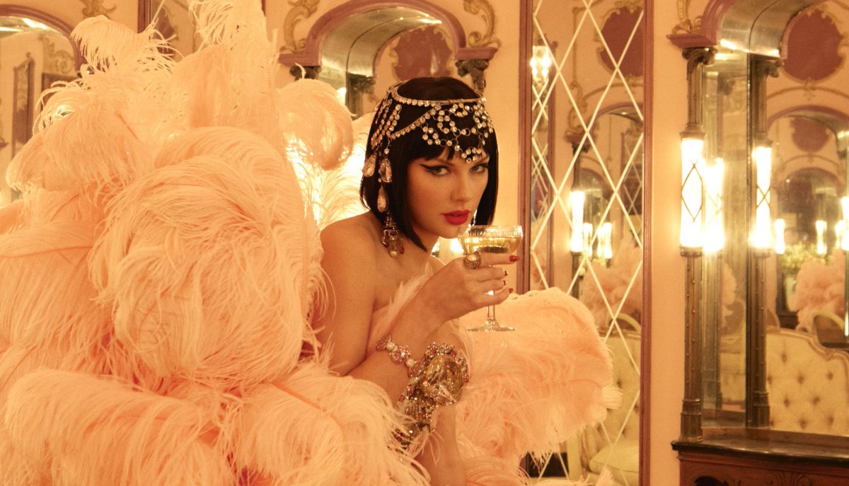 chartstswifty's tweet image. “The Fate of Ophelia” has now spent 50 days at #1 on global Spotify.

It becomes the 15th female song with the most days at #1 in history, surpassing “Unholy”.