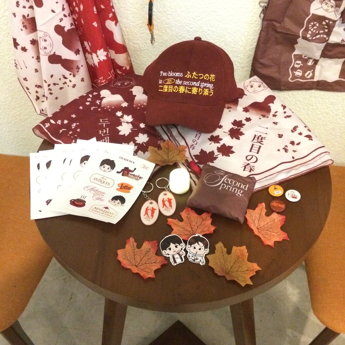 nseokitty's tweet image. lottoz day 🍁🤍 @2ndspring