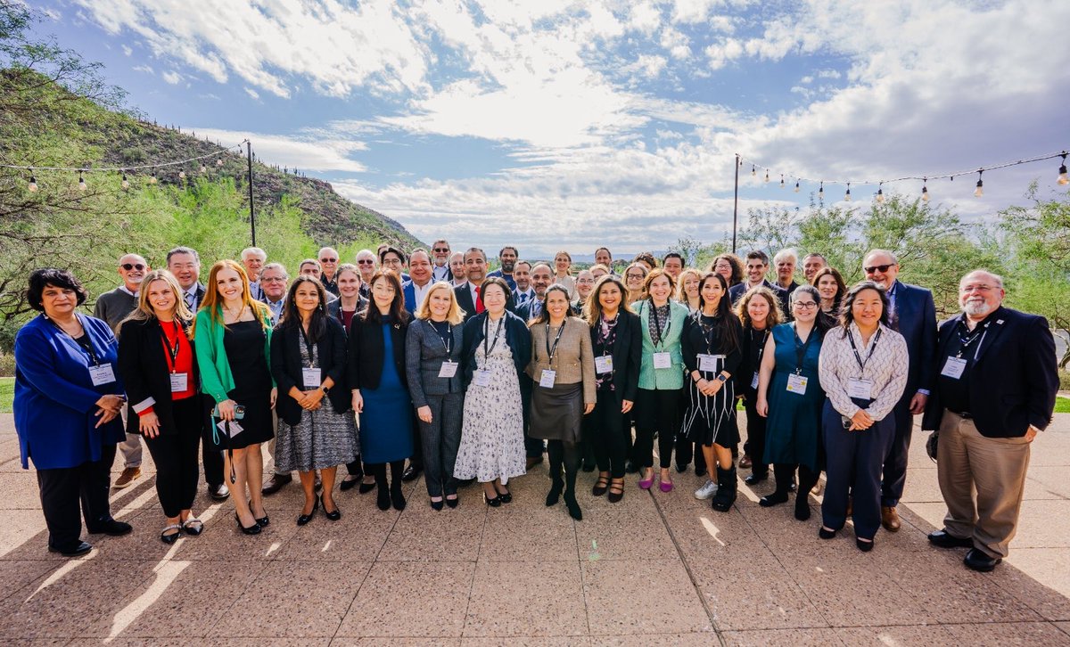 drshieldsmd's tweet image. Another fantastic #MaTOS meeting - full of exciting discussions, making new collaborations, and creating special memories with friends in #thoracic #oncology at @RitzCarlton @DoveMountain in beautiful #MaranaAZ #MaTOSLung25 

Thank you to the organizers, chairs @LuisRaezMD…