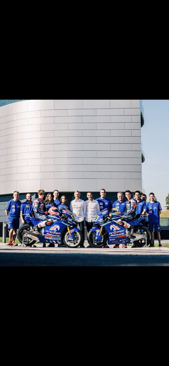 RicardJove's tweet image. Fin de una temporada brillante del recién nacido @andiferamericanracing con un nuevo Podium de @xabizurutuza85 y una cuarta posición de @albertosurra67 en @circuitvalencia. Surra tercero en la clasificación final del campeonato y Zurutuza P5 en su año de rookie. Un auténtico…