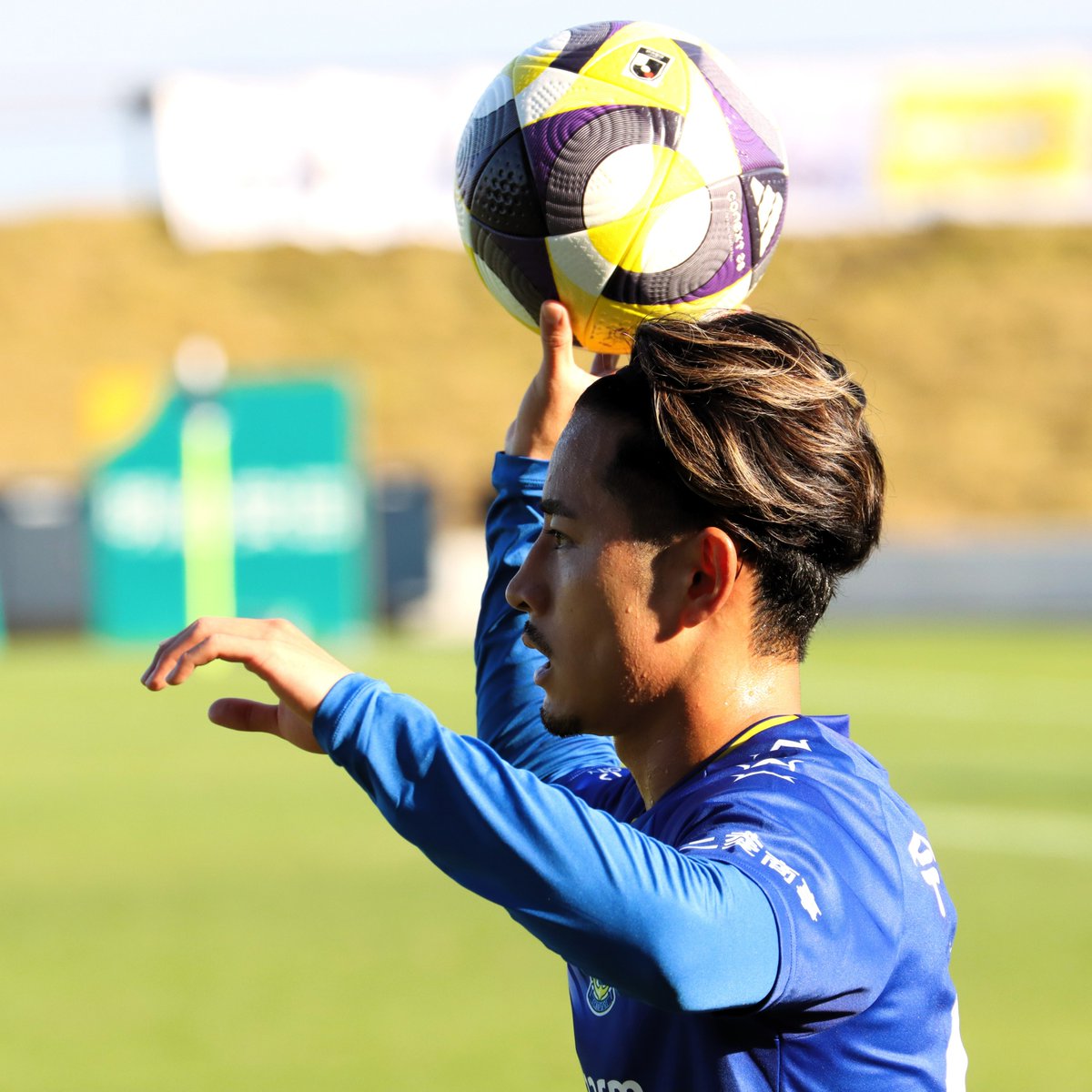 【2025.11.23 FC今治 VS 北海道コンサドーレ札幌】

#阿部稜汰 #FC今治