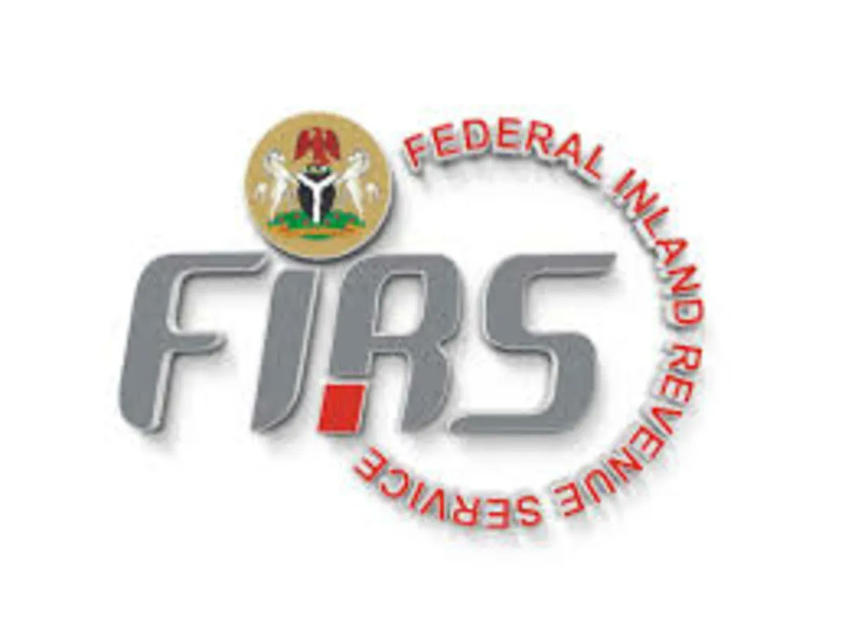 OlayinkaLere's tweet image. FIRS dismisses Atiku’s claims on TSA collections, says no firm has monopoly

The Federal Inland Revenue Service (FIRS) has dismissed allegations by former Vice President Atiku Abubakar suggesting that a private firm, Xpress Payments, had been granted exclusive rights in Nigeria’s…