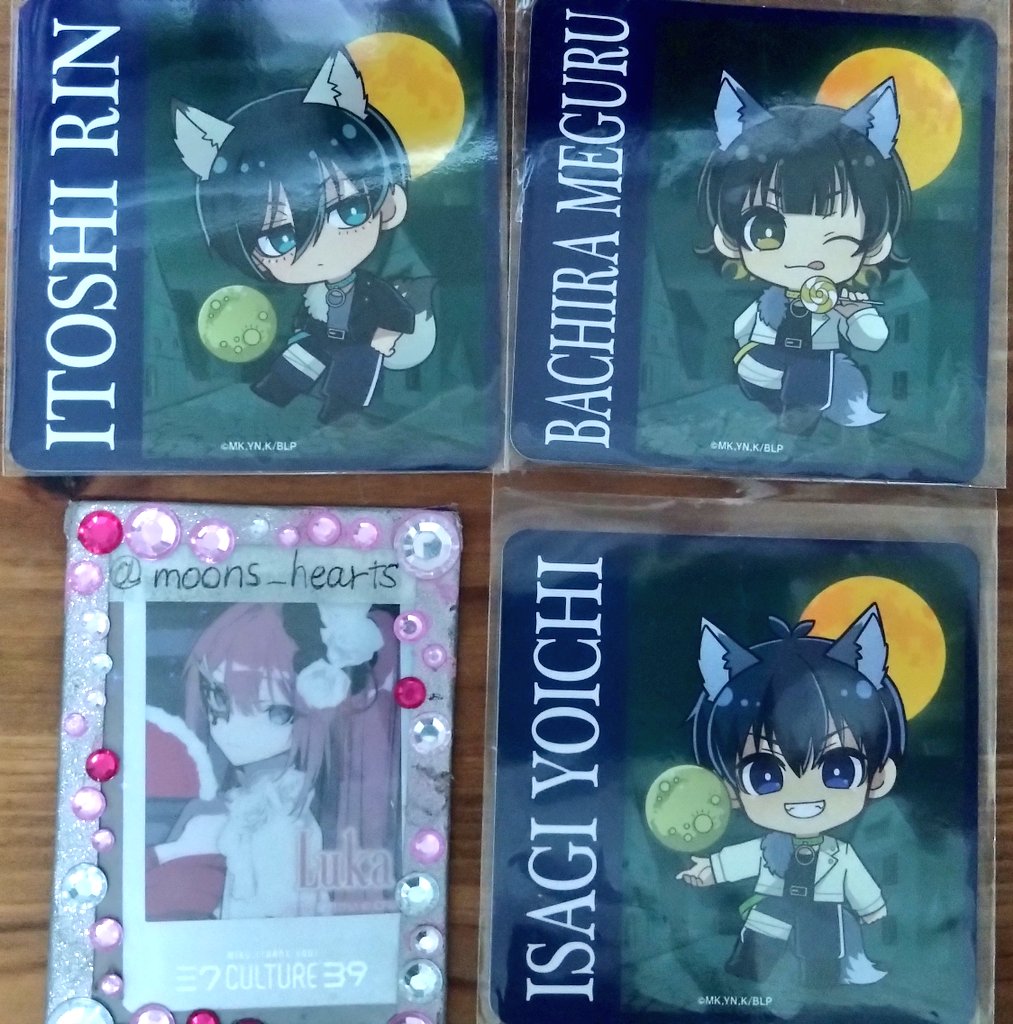 【 交換 ・ 譲渡 】 ブルーロック POP UP SHOP ウルフコレクション プリンセスカフェ プリカフェ コースター

〈譲〉潔、蜂楽、凛

〈求〉165円/枚 or ☆凪、☆玲王＞烏、乙夜

・交換は☆含むお取引のみ
・凛は交換優先の為、単体譲渡不可
・都内(主に渋谷)手渡し or 郵送