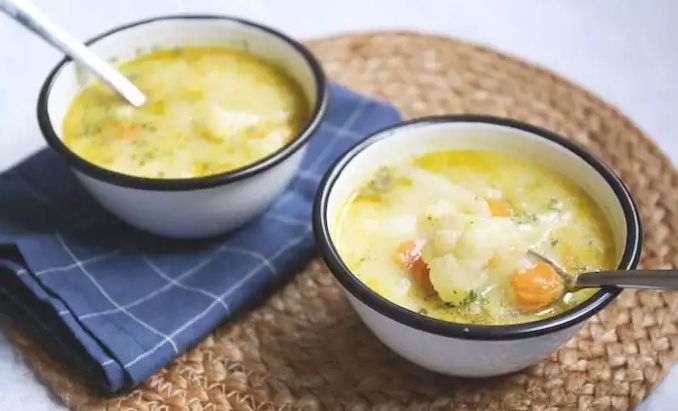 TheMrsAmazing's tweet photo. TODAY, Sunday November 23, at 12 pm EST (6 pm CET/ 5 pm UK)

TheMrsAmazing's live Sunday Special #cooking #stream #mukbang and #nothingcheffy

Today: Cauliflower soup with carrot.

TAGS:
https://t.co/ANZZodAzEJ
https://t.co/AWkYizjsmR
https://t.co/WrVdJNmmw0
See you there 💕 https://t.co/6Yic6cKUY5