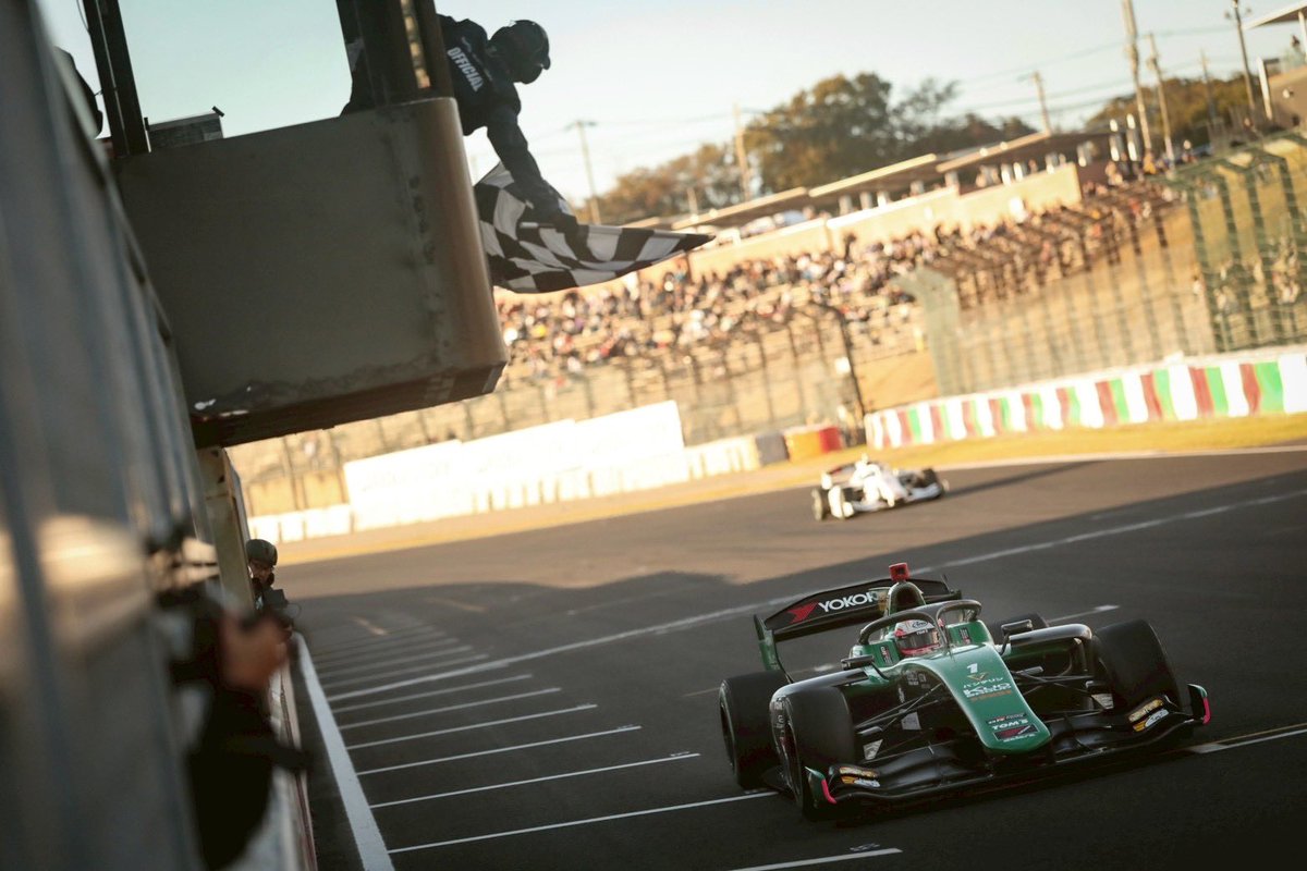 RaceSho's tweet image. シリーズランキング2位。

どんな状況であれこれが結果。悔しいですが、この気持ちは必ず次に繋げます。
もっと強くなって帰ってきます。

1年間沢山の応援をありがとうございました。
#SFormula