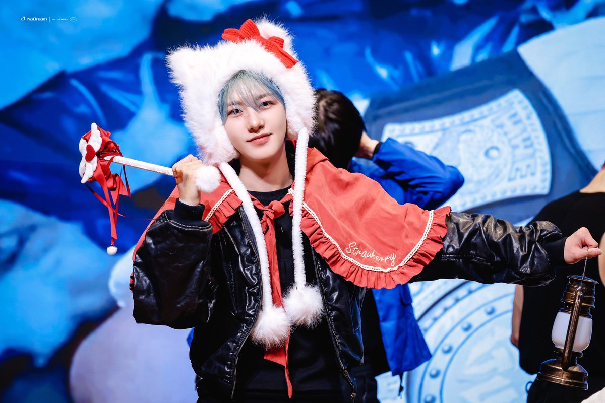 NaDream_427's tweet image. 251123 k4 fansign

#런쥔 
#RENJUN 
#NCT #NCTDREAM