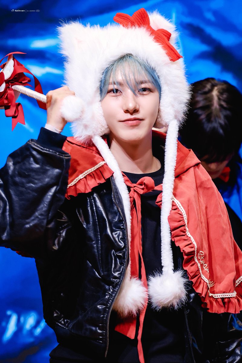 NaDream_427's tweet image. 251123 k4 fansign

#런쥔 
#RENJUN 
#NCT #NCTDREAM