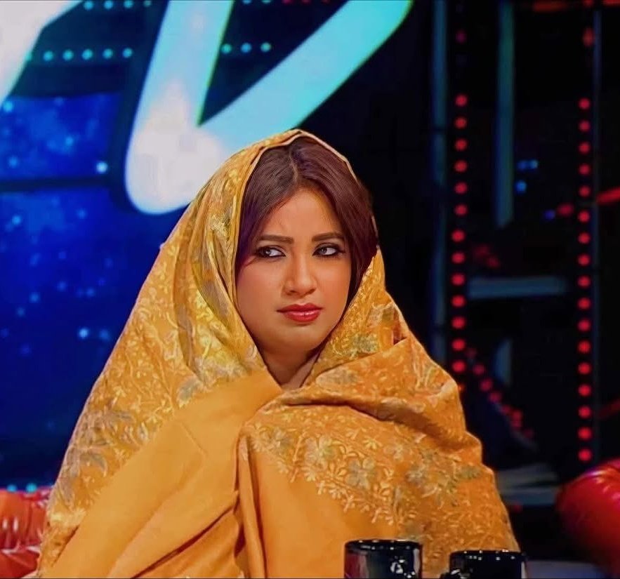 Pookieee Ghoshal ♥️

THE UNSTOPPABLE SHREYA