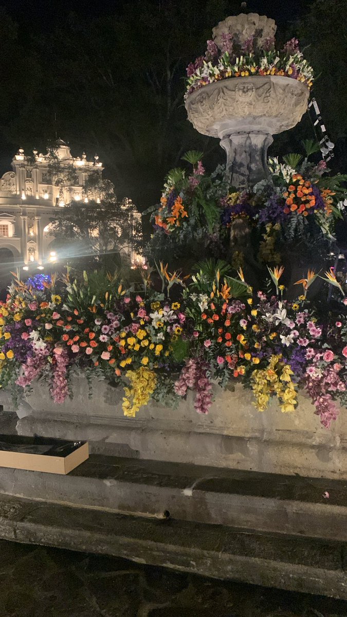 H López tweet media