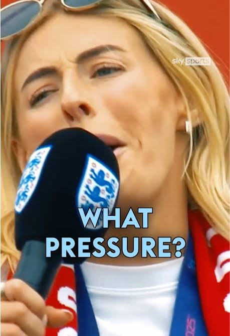 PORTER 🇬🇧 tweet media