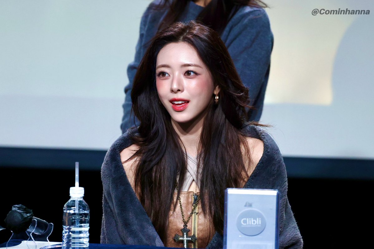 Cominhanna's tweet image. #신유나