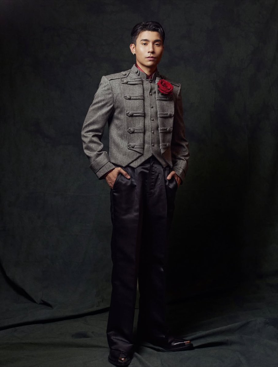 sopalerts's tweet image. Christmas Prince! 🤴❄️ #BrentManalo for #StarMagicalChristmas2025 #SleighTheNight 

📷: brentymanalo/Instagram