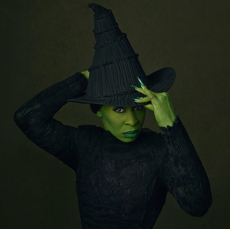 PopBase's tweet image. ‘No Good Deed’ by Cynthia Erivo reaches a new peak of #25 (+17) on the US Spotify chart with 637k streams. 

It also rises 4 spots to a new peak of #174 on the Global Spotify chart with 1.28 million streams.