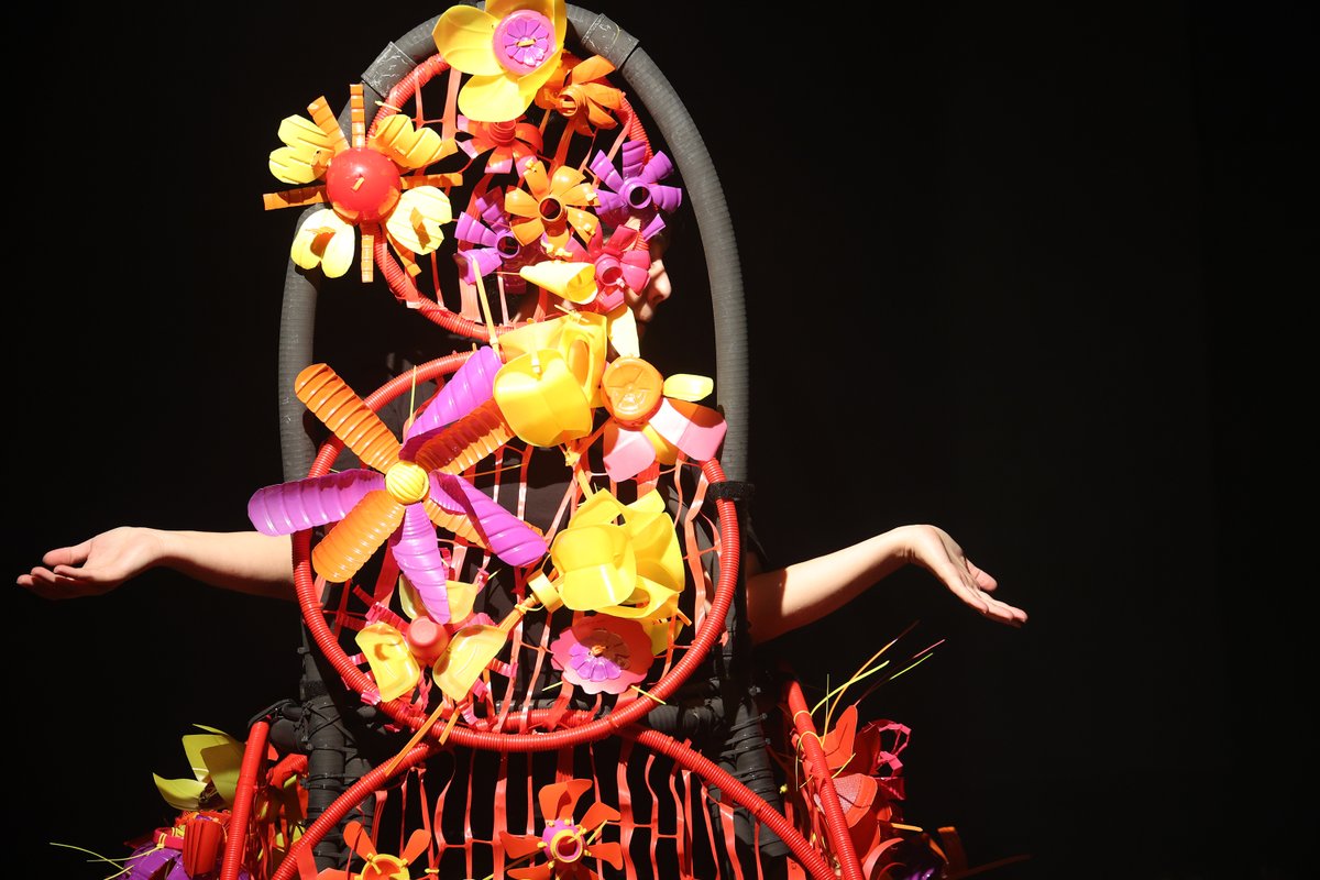 una historia de terrorcito

una antigua tradición cuenta que cuando un pequeño o pequeña abandona esta tierra forma parte del coro de ángeles.

D30  12:00 h.

Sala Utopian Aretoa
Polígono Industrial Errotatxu
Nave D, Locales 1-2. 

Entradas bit.ly/4oc84Mg

<a href="/utopiangetxo/">Utopian Getxo</a>